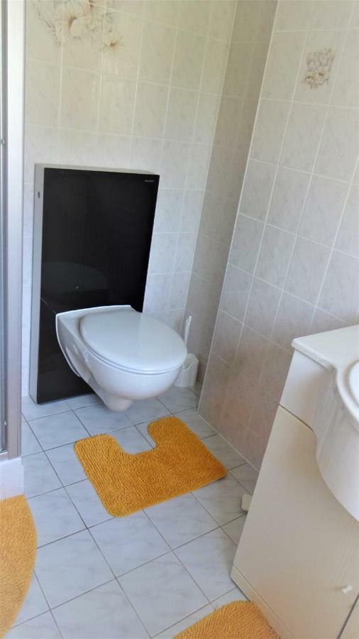 Privatzimmer Lehmann Kottmar Esterno foto