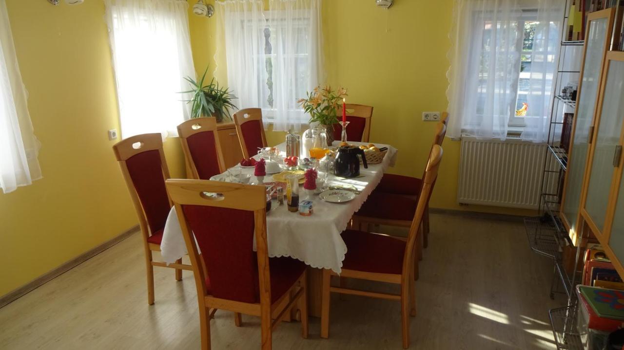 Privatzimmer Lehmann Kottmar Esterno foto